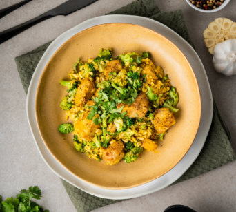 Riz brun - poulet  brocoli-(sauce au curry)